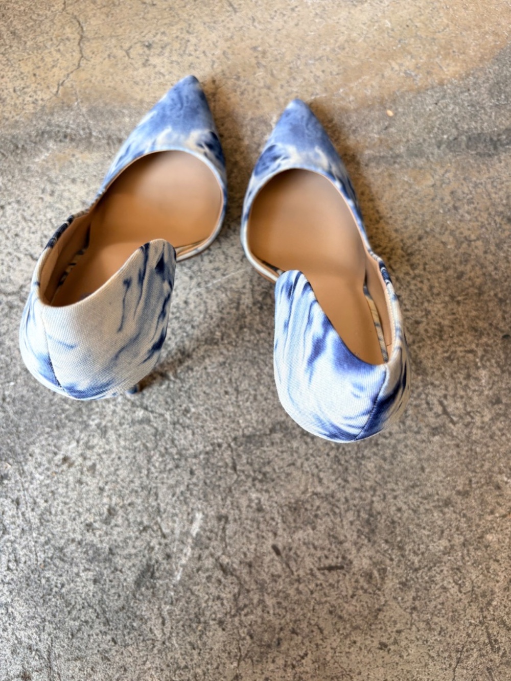 Shoes - Picture 2 of 3